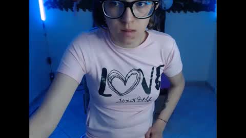 Cristal online show from 10/23/25, 05:44