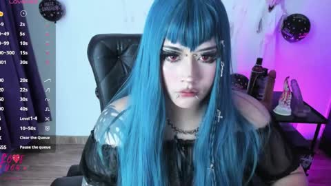 Snapshot of cristal_kosh chatting on 02/02/25, 01:02 Cris online show from 02/02/25, 01:02