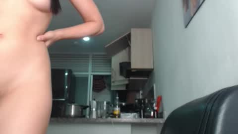 Snapshot of cristal_loverss chatting on 09/19/25, 11:22 cristal beautiful online show from 09/19/25, 11:22