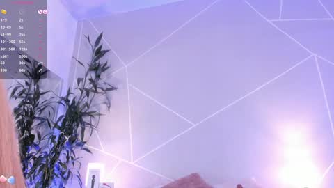 Snapshot of cristal_princess_ chatting on 01/23/25, 06:06 Cristal online show from 01/23/25, 06:06