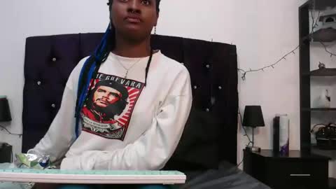 Snapshot of cristal_smith06 chatting on 01/04/25, 01:52 Hanna online show from 01/04/25, 01:52
