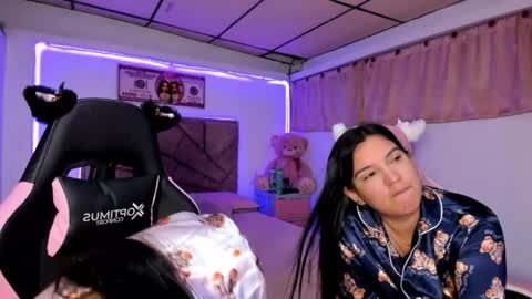 Snapshot of cristal_smith20 chatting on 04/01/26, 12:11 cristal_smith20 online show from 04/01/26, 12:11