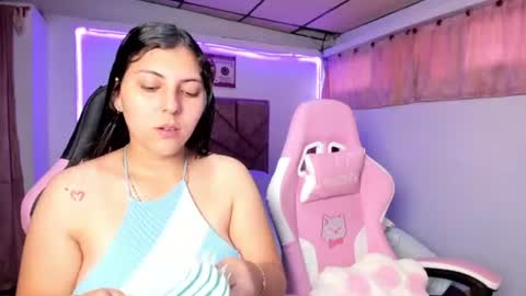 Snapshot of cristal_smith20 chatting on 06/12/26, 12:04 cristal_smith20 online show from 06/12/26, 12:04