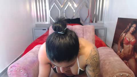 Natalie                      online show from 12/10/24, 03:55