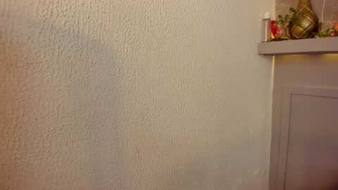 cristalbm_ online show from 04/27/26, 01:58
