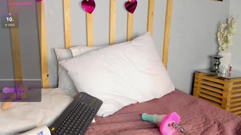 Cristal Cute  online show from 02/22/25, 05:13