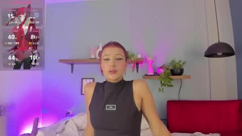 Snapshot of cristalfoxy_ chatting on 05/12/26, 04:59 cristalfoxy_ online show from 05/12/26, 04:59