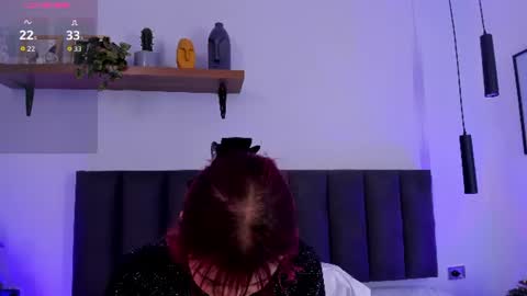 cristalfoxy_ online show from 06/29/26, 08:53