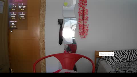   online show from 10/05/25, 12:47