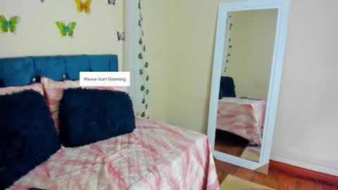 cristal walker online show from 09/16/25, 11:44