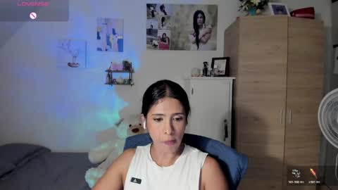 veronika online show from 06/10/26, 02:12