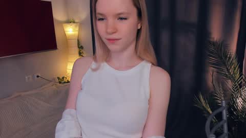 Cristas online show from 04/19/26, 07:29