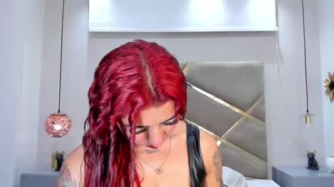  Independent Model online show from 02/05/25, 06:46