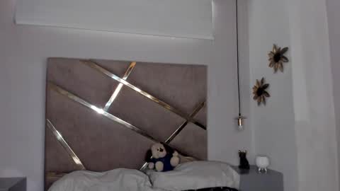 Snapshot of cristel_natt chatting on 02/05/25, 04:14 Independent Model online show from 02/05/25, 04:14