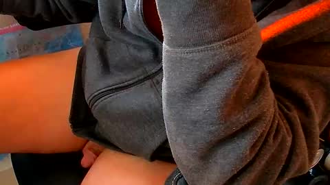 Snapshot of cristiano_ronaldo_sexy_man chatting on 03/06/26, 01:46 Cristiano Ronaldo sexy man online show from 03/06/26, 01:46