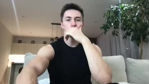 Snapshot of cristianovilla chatting on 02/03/25, 08:03 CristianoHailey online show from 02/03/25, 08:03