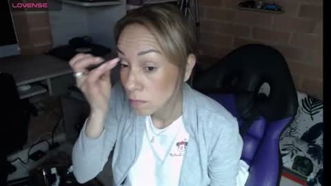 cristina online show from 06/12/26, 02:49
