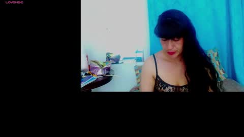 Snapshot of cristina_connor chatting on 10/27/25, 01:31 Cristina online show from 10/27/25, 01:31