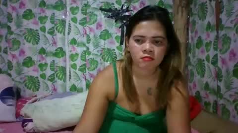 Snapshot of cristine316 chatting on 09/24/25, 08:17 cristine316 online show from 09/24/25, 08:17