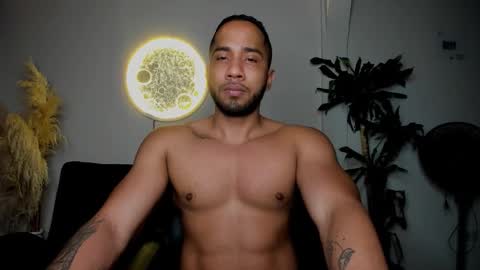 Snapshot of cristobal12cock chatting on 01/17/26, 12:15 Cristian online show from 01/17/26, 12:15