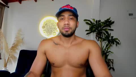 Snapshot of cristobal12cock chatting on 02/02/26, 02:27 Cristian online show from 02/02/26, 02:27