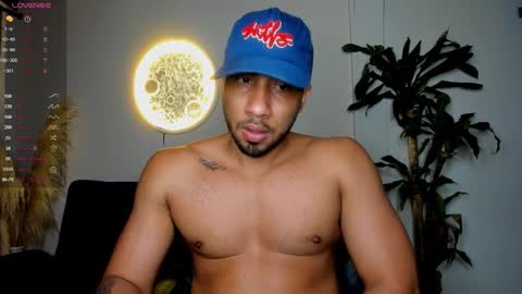 Snapshot of cristobal12cock chatting on 02/22/26, 04:46 Cristian online show from 02/22/26, 04:46