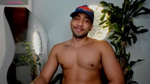 Snapshot of cristobal12cock chatting on 03/11/26, 04:18 Cristian online show from 03/11/26, 04:18