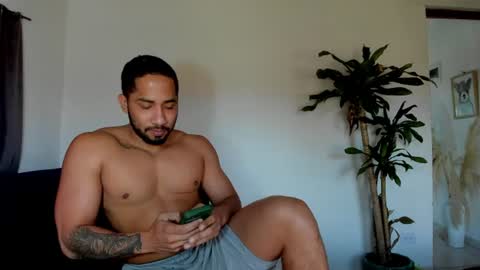 Snapshot of cristobal12cock chatting on 06/27/26, 03:06 Cristian online show from 06/27/26, 03:06
