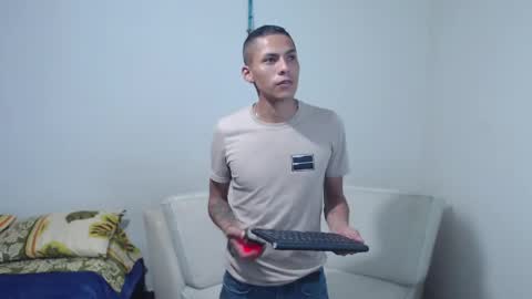 Snapshot of cristofergomez3 chatting on 06/01/26, 10:00 CRISS online show from 06/01/26, 10:00