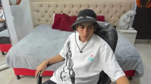 CRISTOFER  online show from 03/15/26, 05:52