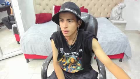 CRISTOFER  online show from 03/19/26, 06:01