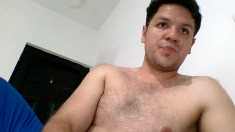 Snapshot of cristopher3042 chatting on 06/23/26, 02:42 cristopher3042 online show from 06/23/26, 02:42