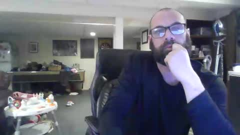 Snapshot of crm400 chatting on 03/07/26, 02:19 billybasement online show from 03/07/26, 02:19