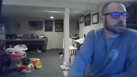 Snapshot of crm400 chatting on 03/22/26, 02:26 billybasement online show from 03/22/26, 02:26