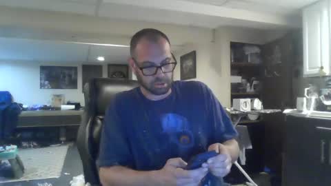 Snapshot of crm400 chatting on 06/26/26, 03:00 billybasement online show from 06/26/26, 03:00