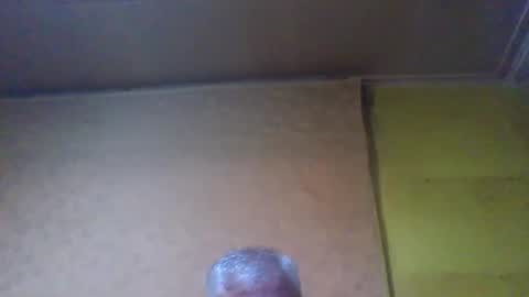 Snapshot of crmperez chatting on 12/03/24, 12:02 crmperez online show from 12/03/24, 12:02