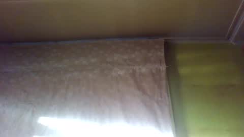 Snapshot of crmperez chatting on 12/25/24, 11:31 crmperez online show from 12/25/24, 11:31