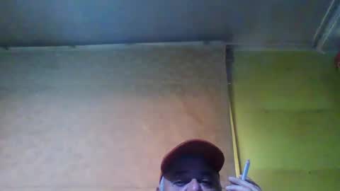 Snapshot of crmperez chatting on 12/31/24, 10:34 crmperez online show from 12/31/24, 10:34