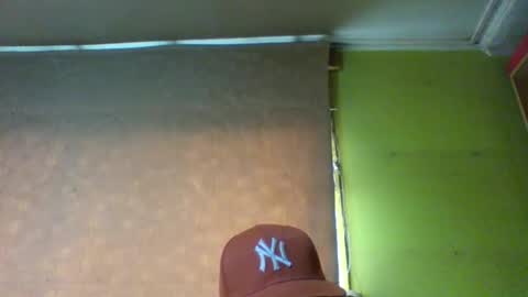 Snapshot of crmperez chatting on 10/05/25, 08:29 crmperez online show from 10/05/25, 08:29