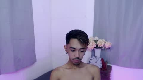 Snapshot of crocodale chatting on 09/23/25, 09:29 crocodale online show from 09/23/25, 09:29