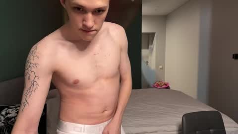 Snapshot of cronck52 chatting on 01/13/26, 10:26 cronck52 online show from 01/13/26, 10:26