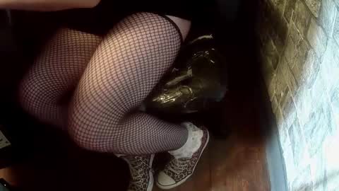 crossdresser krystal online show from 12/29/24, 02:52