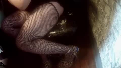 crossdresser krystal online show from 09/29/25, 03:39