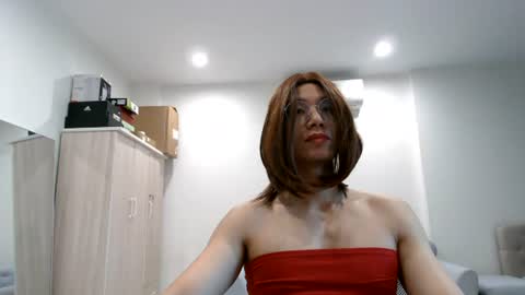 Snapshot of crossdresseranna chatting on 07/08/26, 03:55 Anna online show from 07/08/26, 03:55