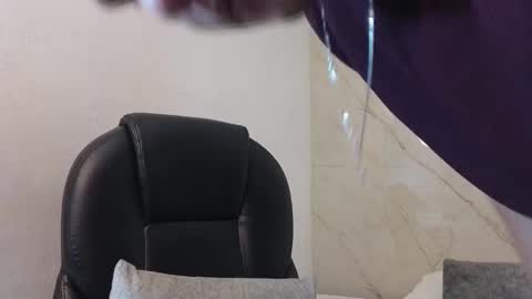 Snapshot of cry_baby800 chatting on 01/10/26, 11:56 Cry online show from 01/10/26, 11:56