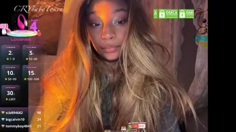 Snapshot of crybabytoken chatting on 12/21/25, 11:34 crybabytoken online show from 12/21/25, 11:34