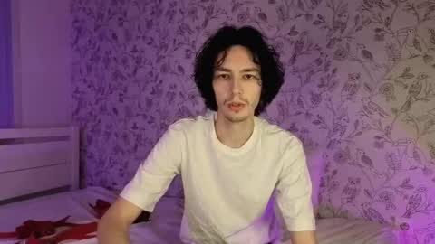 Snapshot of crybae0 chatting on 03/16/26, 12:27 crybae0 online show from 03/16/26, 12:27