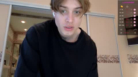 Lin inst lingoodyy online show from 10/21/25, 02:18