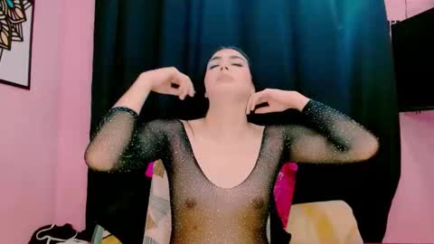 Snapshot of crystal420_ chatting on 02/01/26, 05:17 Instagram cristal espinosa1 online show from 02/01/26, 05:17