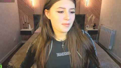 Snapshot of crystal__lacee chatting on 05/17/26, 12:52 Crystal Lacee online show from 05/17/26, 12:52